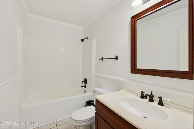 1540 Waveland Avenue, Waveland, MS 39576