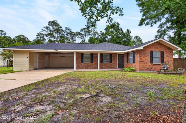 1540 Waveland Avenue, Waveland, MS 39576