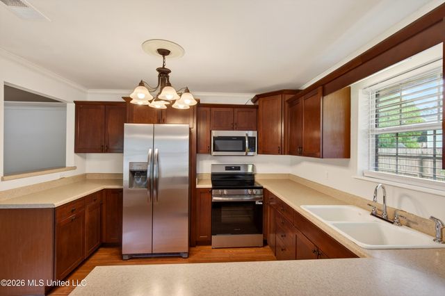 1540 Waveland Avenue, Waveland, MS 39576