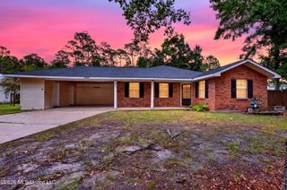1540 Waveland Avenue, Waveland, MS 39576