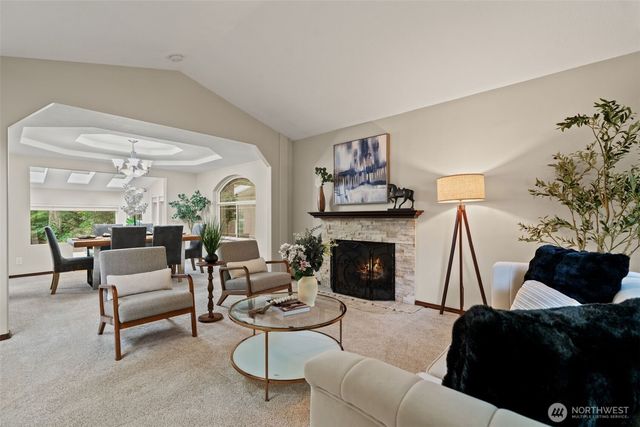18325 214th Ave NE, Woodinville, WA 98077