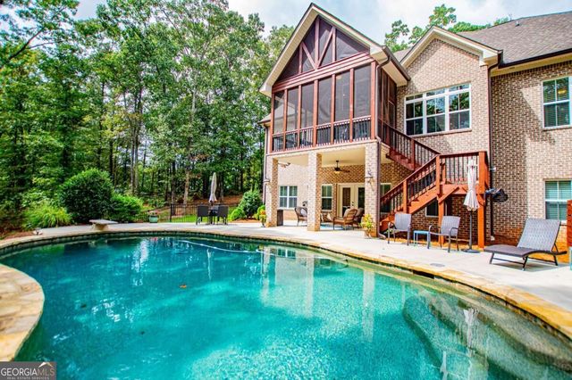 200 Cranston Court, Carrollton, GA 30117
