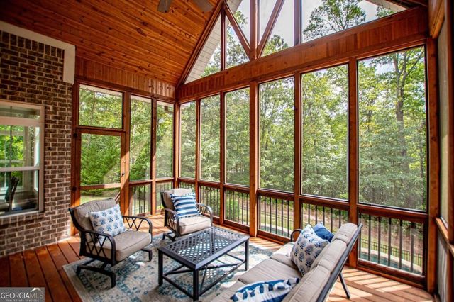 200 Cranston Court, Carrollton, GA 30117
