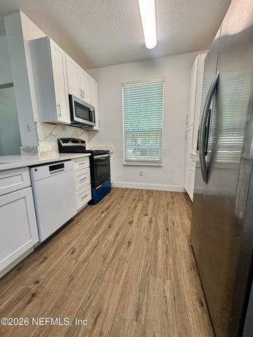 13703 RICHMOND PARK Drive 3204, Jacksonville, FL 32224