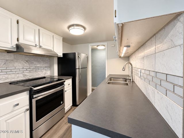 4141 N 81ST Street, Scottsdale, AZ 85251