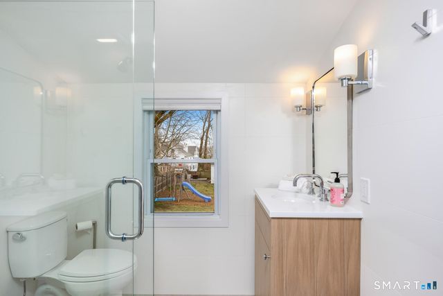 16 Fairfield Avenue, Darien, CT 06820