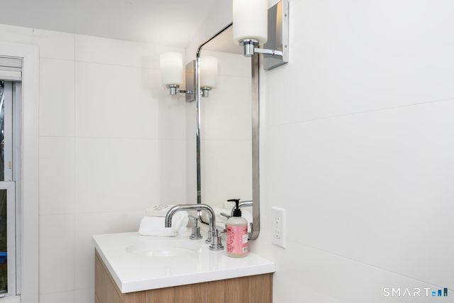 16 Fairfield Avenue, Darien, CT 06820