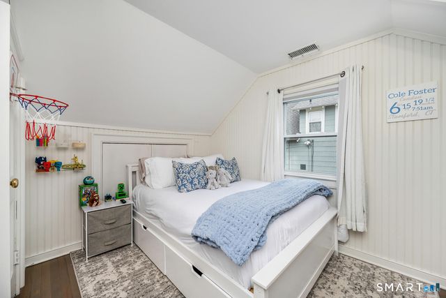 16 Fairfield Avenue, Darien, CT 06820