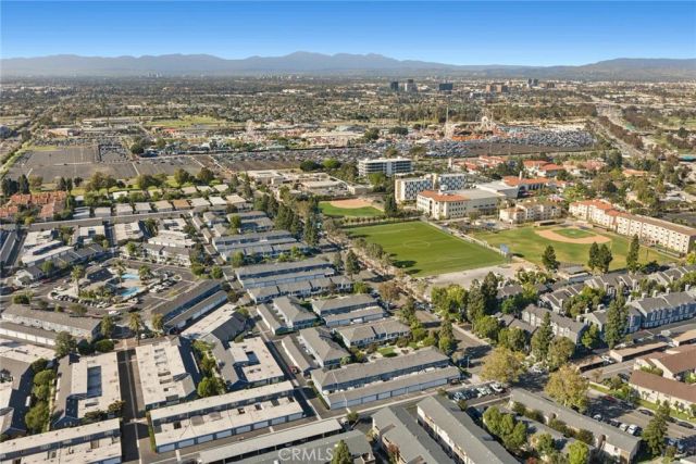 116 Brookline, Costa Mesa, CA 92626