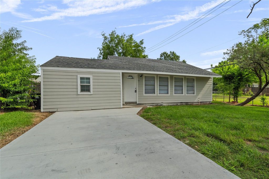 5931 Southville Street, Houston, TX 77033