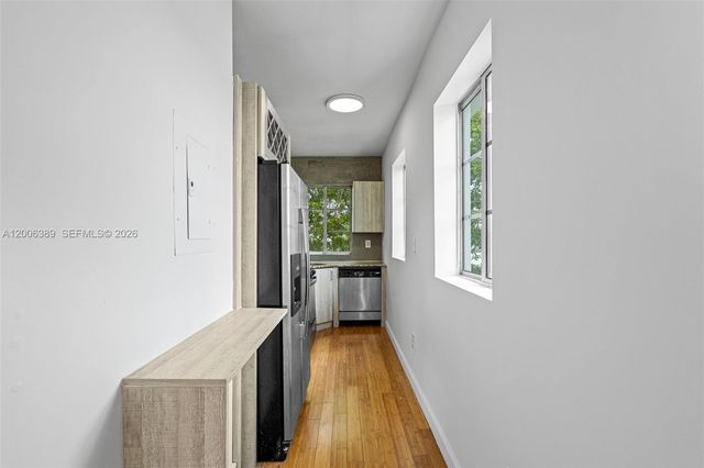 7930 Tatum Waterway Dr S20, Miami Beach, FL 33141