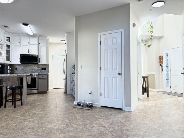 717 Terrace Creek Dr, Duncan, SC 29334