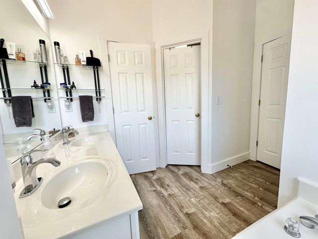 717 Terrace Creek Dr, Duncan, SC 29334