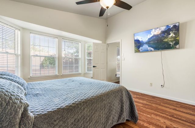 6819 Glacier Road NW, Albuquerque, NM 87114