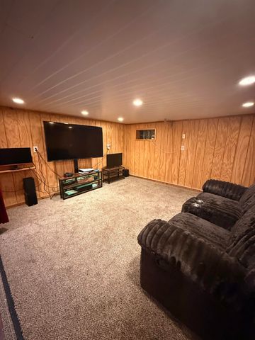 208 Marshall Street, Essexville, MI 48732