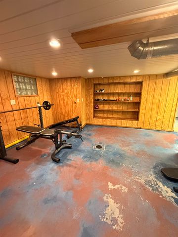 208 Marshall Street, Essexville, MI 48732