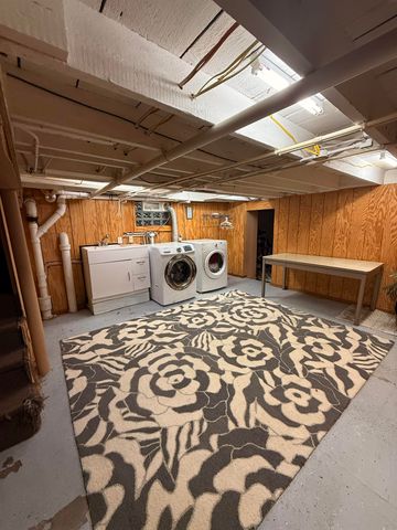 208 Marshall Street, Essexville, MI 48732