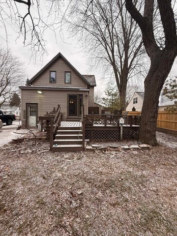 208 Marshall Street, Essexville, MI 48732