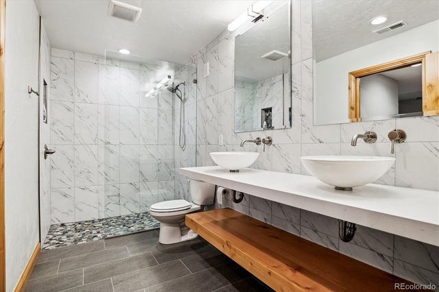 5704 Distant View Place, Parker, CO 80134