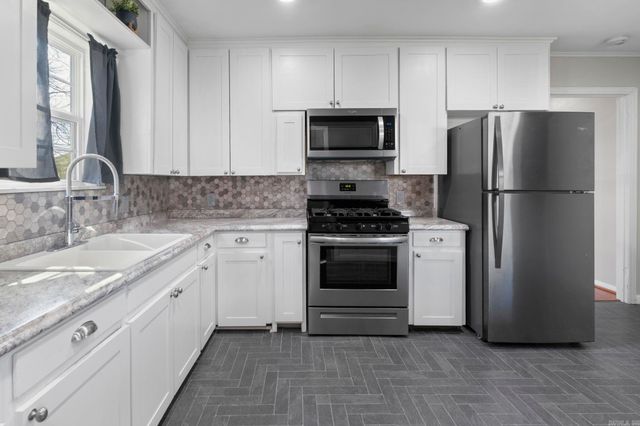 121 Bass Lane, Benton, AR 72019