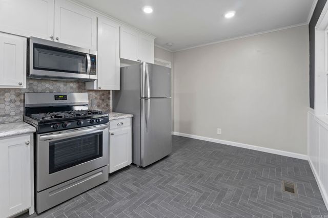 121 Bass Lane, Benton, AR 72019