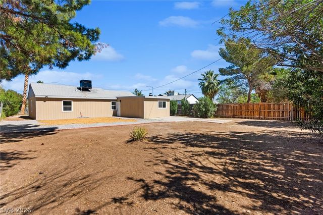 1620 Lewis Avenue, Las Vegas, NV 89101