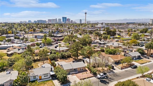 1620 Lewis Avenue, Las Vegas, NV 89101