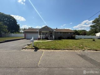 27 Maplecrest Drive, Neptune Twp, NJ 07753