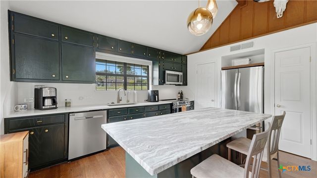 721 Ridgeroad Drive, New Braunfels, TX 78130