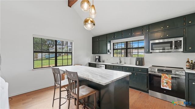 721 Ridgeroad Drive, New Braunfels, TX 78130