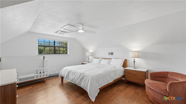 721 Ridgeroad Drive, New Braunfels, TX 78130