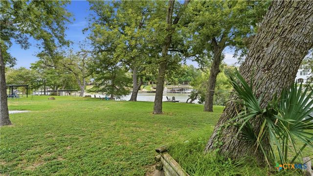 721 Ridgeroad Drive, New Braunfels, TX 78130