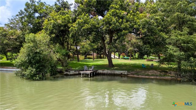 721 Ridgeroad Drive, New Braunfels, TX 78130