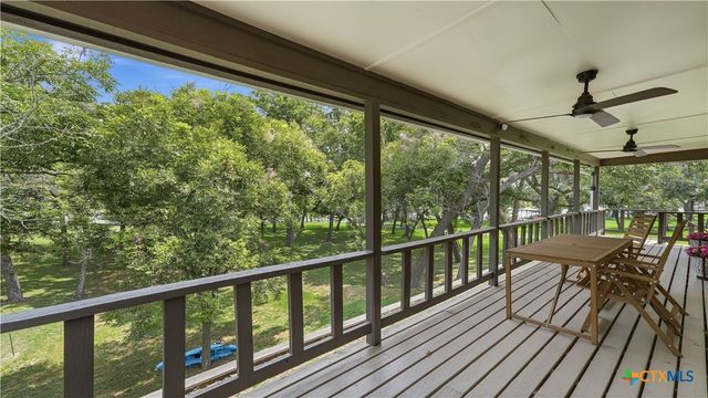 721 Ridgeroad Drive, New Braunfels, TX 78130