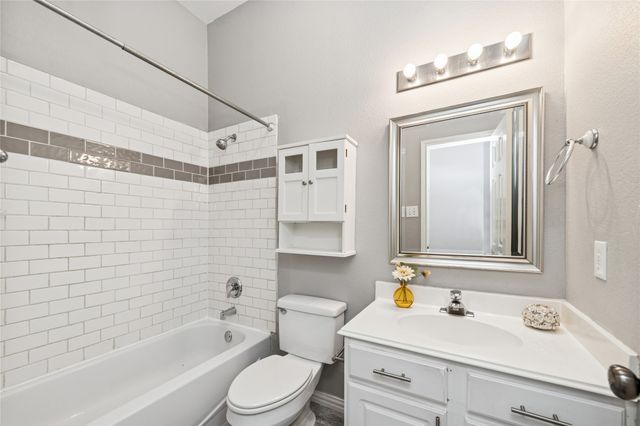 2551 Windgate Lane, Frisco, TX 75033