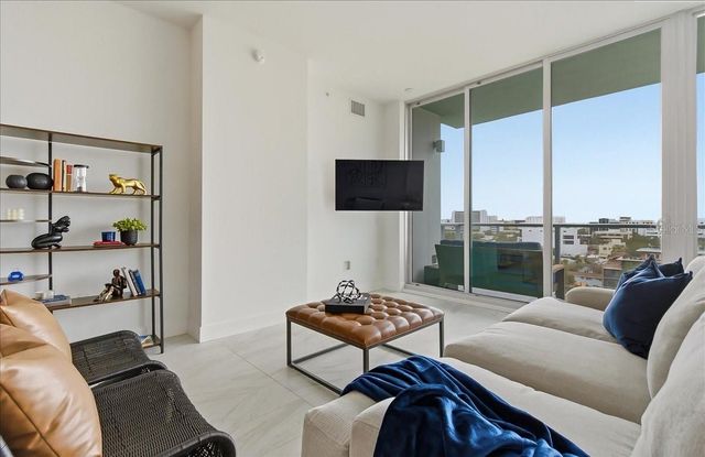 777 3RD AVENUE N 906, St Petersburg, FL 33701