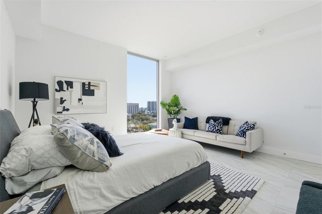 777 3RD AVENUE N 906, St Petersburg, FL 33701