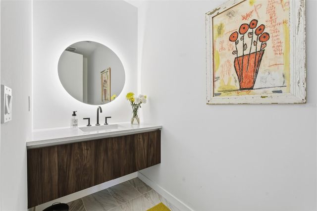 777 3RD AVENUE N 906, St Petersburg, FL 33701