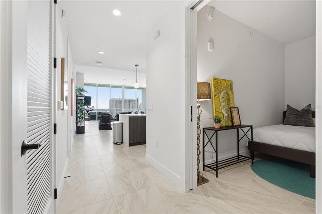 777 3RD AVENUE N 906, St Petersburg, FL 33701