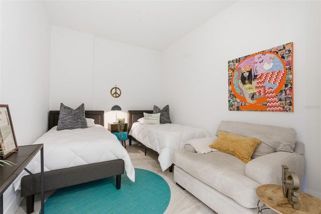 777 3RD AVENUE N 906, St Petersburg, FL 33701