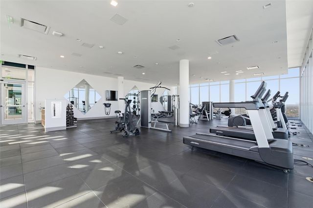 777 3RD AVENUE N 906, St Petersburg, FL 33701