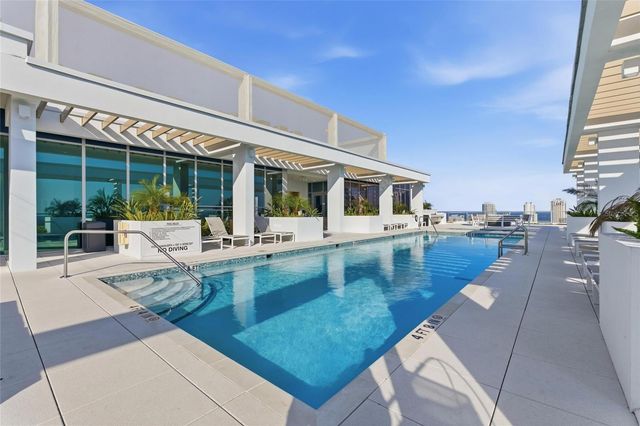 777 3RD AVENUE N 906, St Petersburg, FL 33701