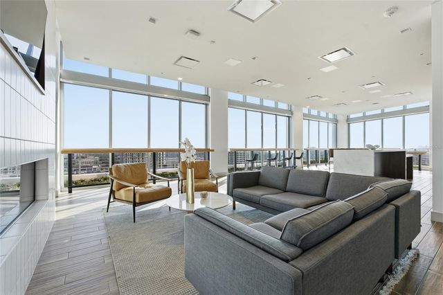 777 3RD AVENUE N 906, St Petersburg, FL 33701