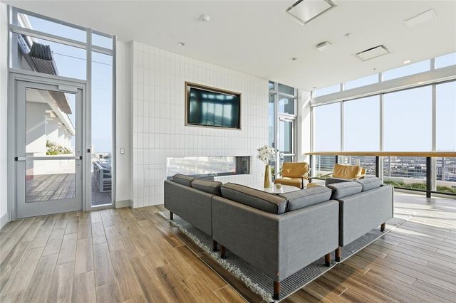 777 3RD AVENUE N 906, St Petersburg, FL 33701