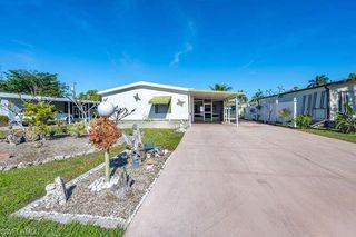 131 Grassy Key LN # 44, Naples, FL 34114