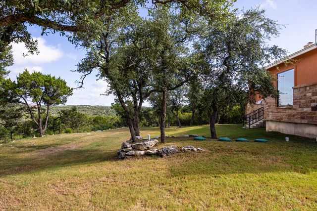 114 CR 2729, Mico, TX 78056