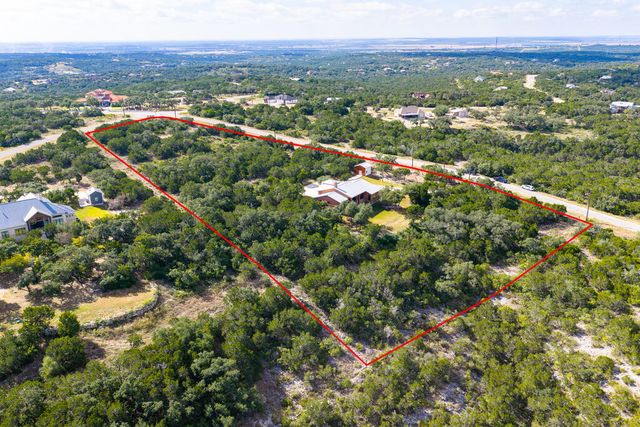 114 CR 2729, Mico, TX 78056