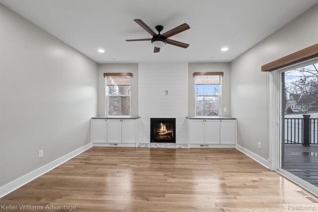 882 N Center Street, Northville, MI 48167