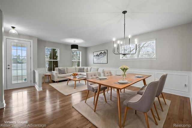 882 N Center Street, Northville, MI 48167