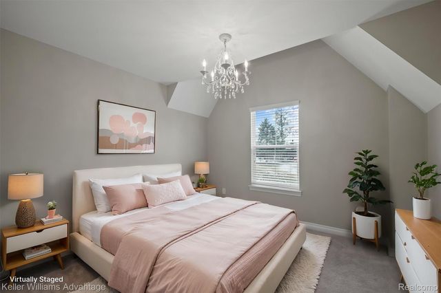 882 N Center Street, Northville, MI 48167